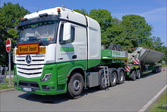 Vossmann Logistik, MB 4163 Actros L  SLT