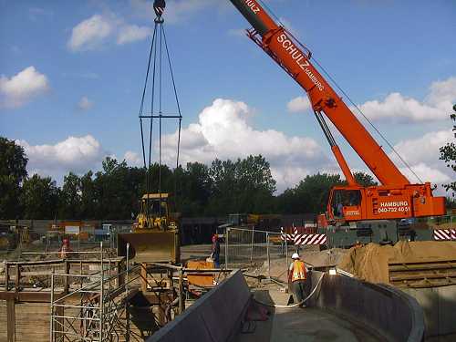 geschafft , die Erde hat ihn wieder