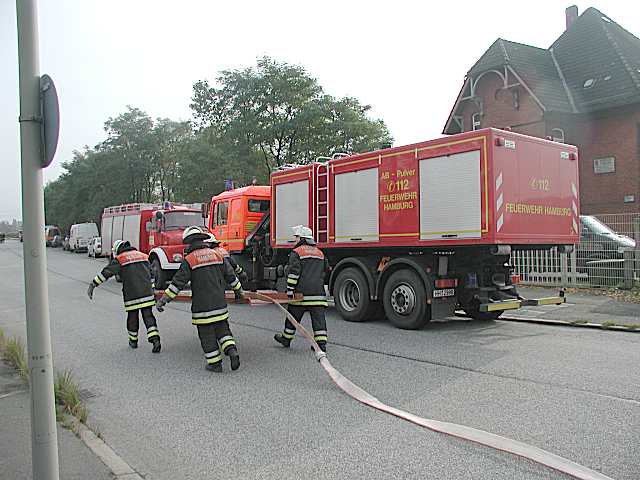 Feuerwehreinsatz Ausschläger Elbdeich (25)