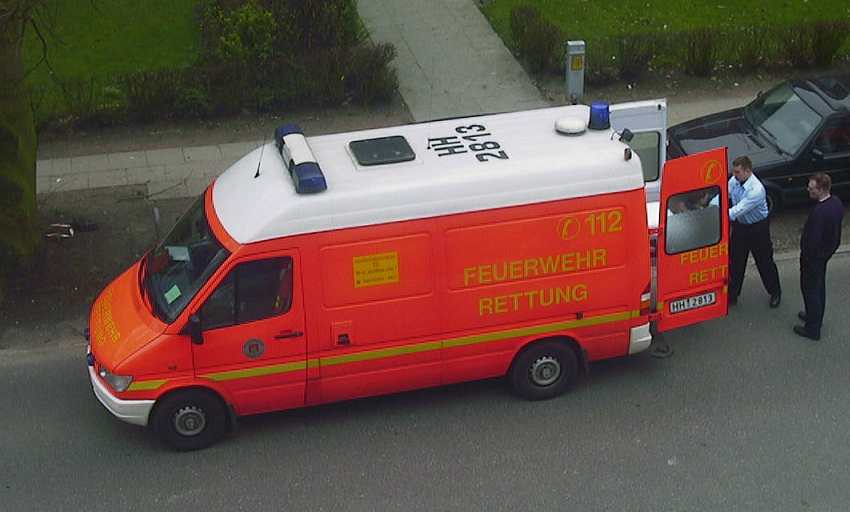 Rettungswagen auf MB 312 D Sprinter  (6)