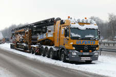 Ulferts mit Rammger�t Transport