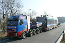 Triebwagen Transport von Usinger+Trombetta