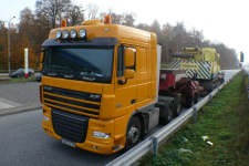 Hitachi Seilbagger Transport