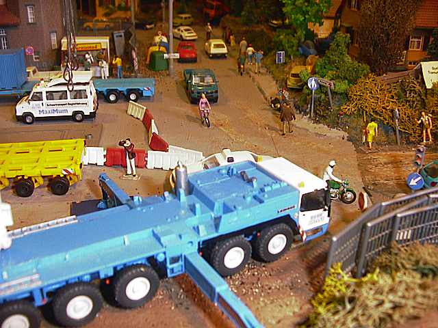 LTM1300  8