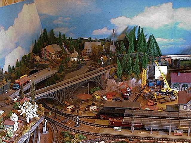 Das Eisenbahnviadukt der Bergstrecke
