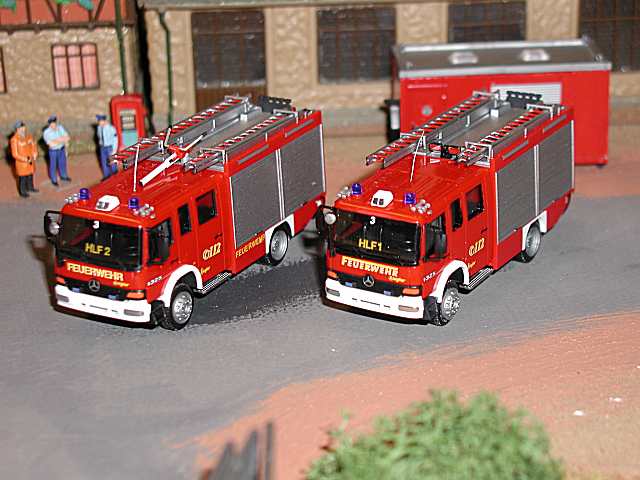 beide HLF's (2)