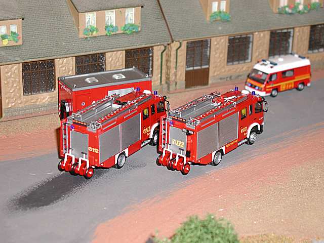 beide HLF's (5)