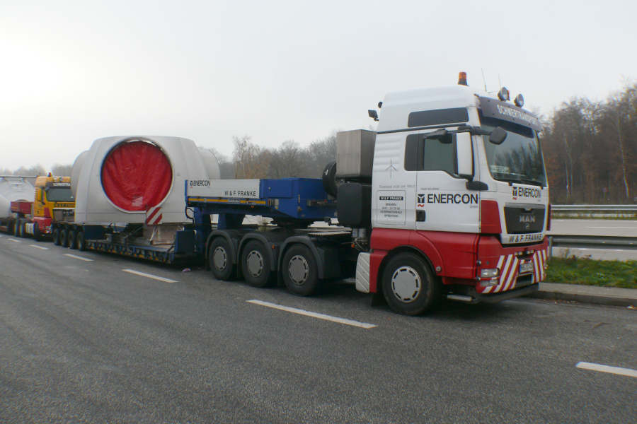 MAN 41.540 TGX mit Enercon E 82 Nabentransport