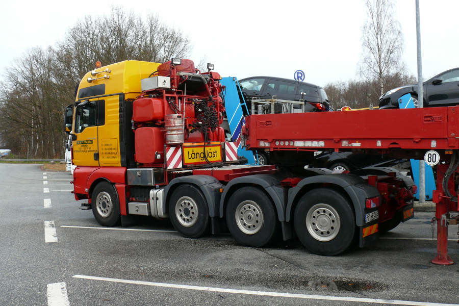 MAN 41.680TGX mit Enercon Turmteil Transport