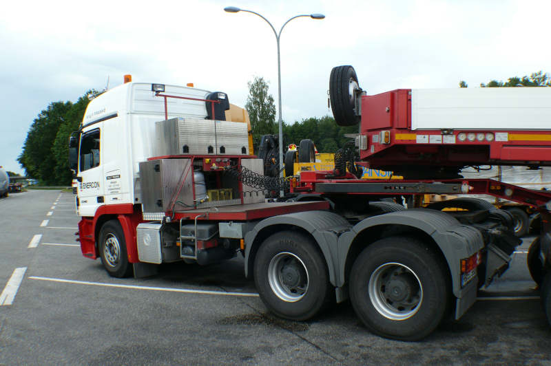 Transport von Betonteilen für einen WEA Betonturm