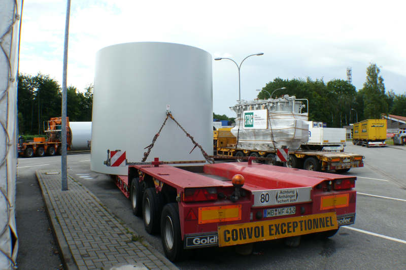 Transport von Betonteilen für einen WEA Betonturm