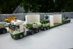 MB 2655 MP 3 Vossmann Logistik Transport von WEA Betonhalbschalen, Juni 2015