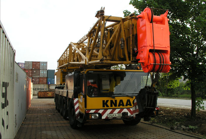 Knaack-Krane, LTM 1120/1, Sommer 2004, Vollh�fener Weiden Hamburg Finkenwerder