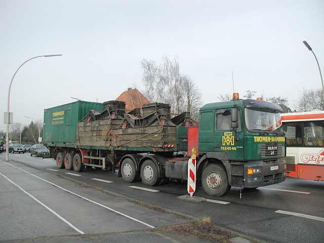 Liebherr LG 1550 Gittermastkran - Anfahrt und Aufbau (3)