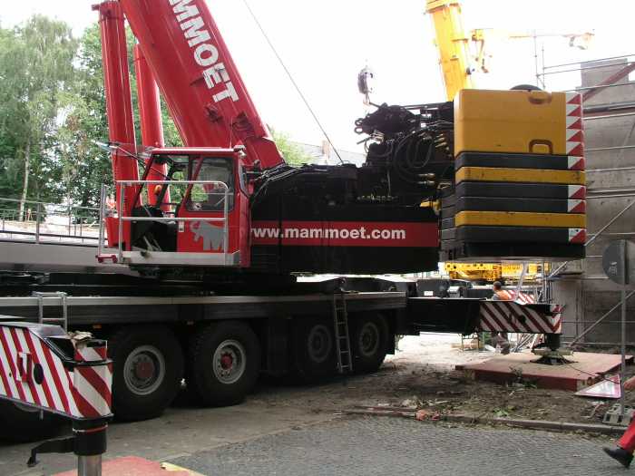 Teile des Ballastes bei diesem Einsatz kamen von Knaack