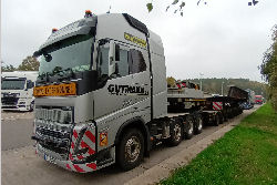 Gutmann Volvo FH 05 750 8x4 mit Eisenbahnbr�cke f�r eine Baustelle in Schleswig Holstein 